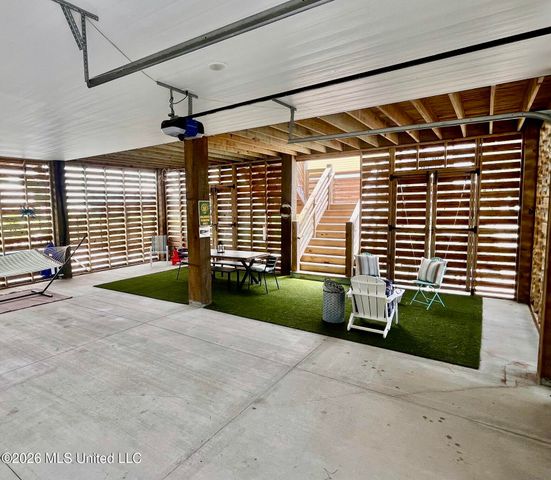127 17th Street, Gulfport, MS 39507