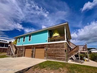 127 17th Street, Gulfport, MS 39507