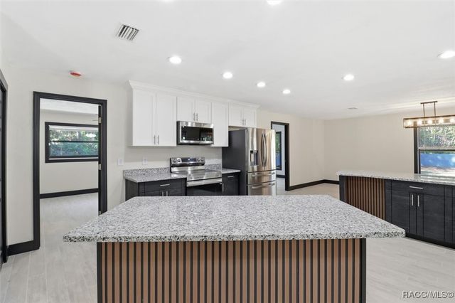 1475 NW 21st Street, Crystal River, FL 34428