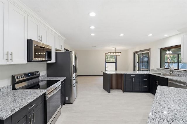 1475 NW 21st Street, Crystal River, FL 34428