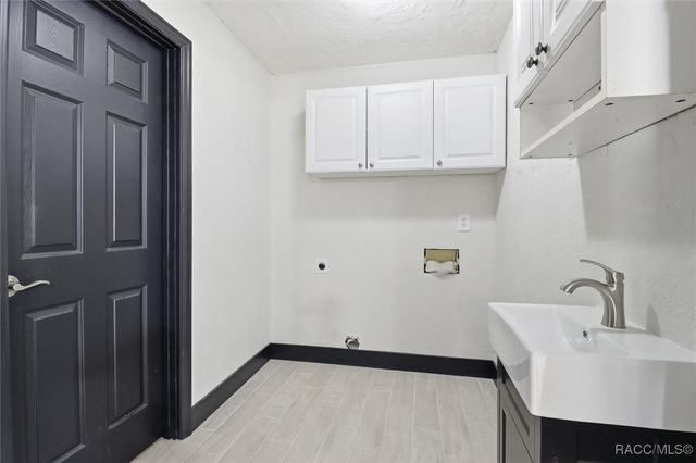 1475 NW 21st Street, Crystal River, FL 34428