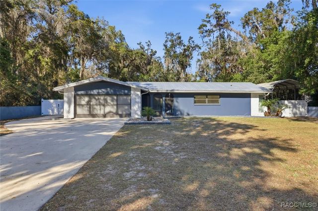 1475 NW 21st Street, Crystal River, FL 34428