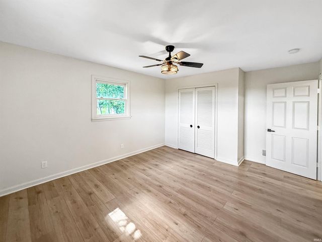 422 N Plank Road, Boonville, IN 47601