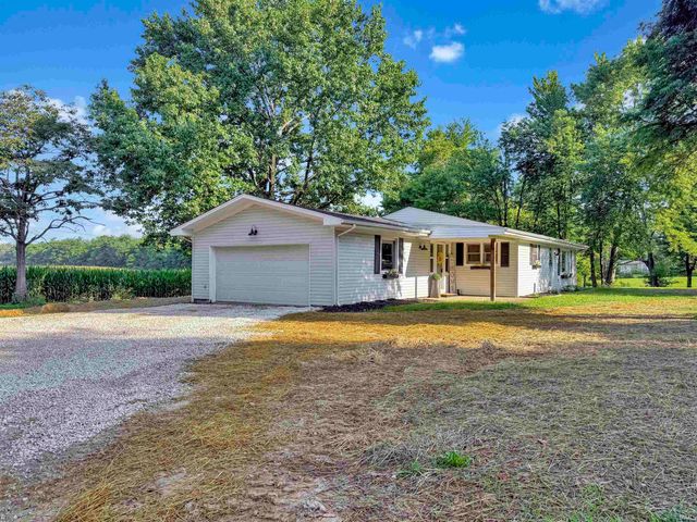 422 N Plank Road, Boonville, IN 47601