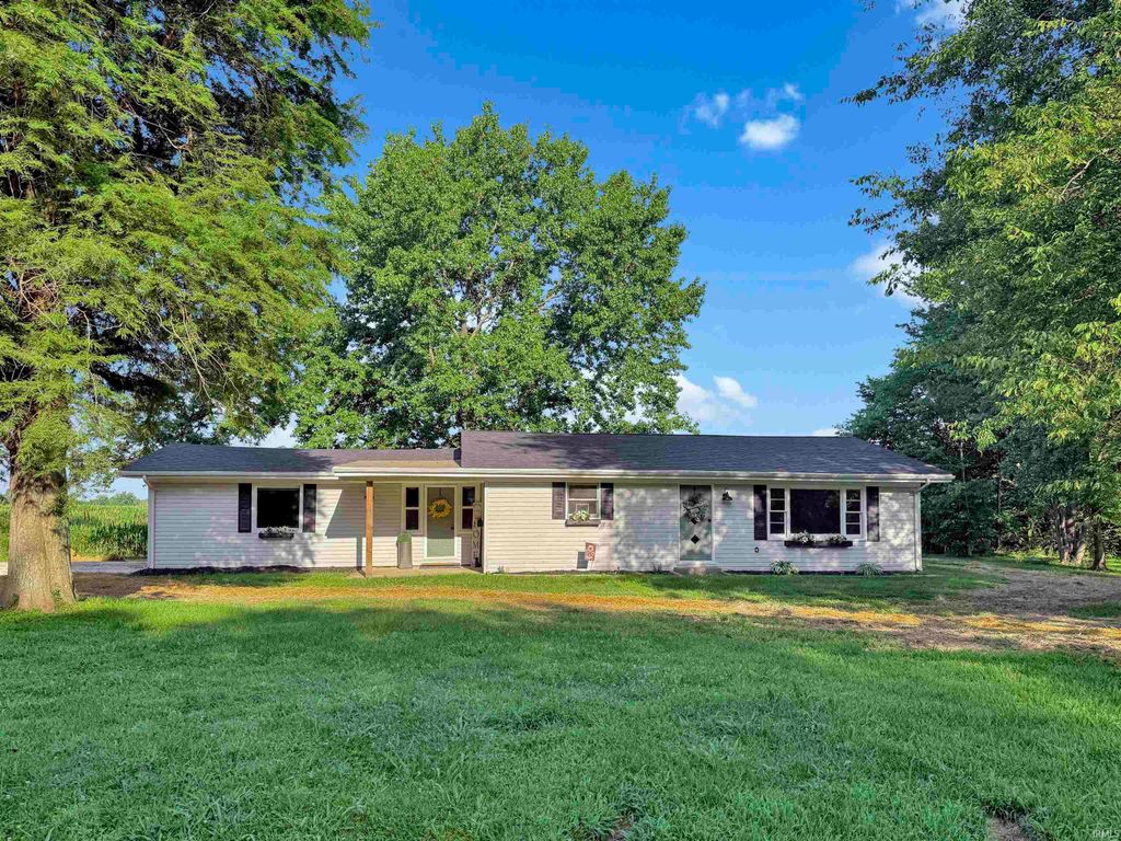422 N Plank Road, Boonville, IN 47601