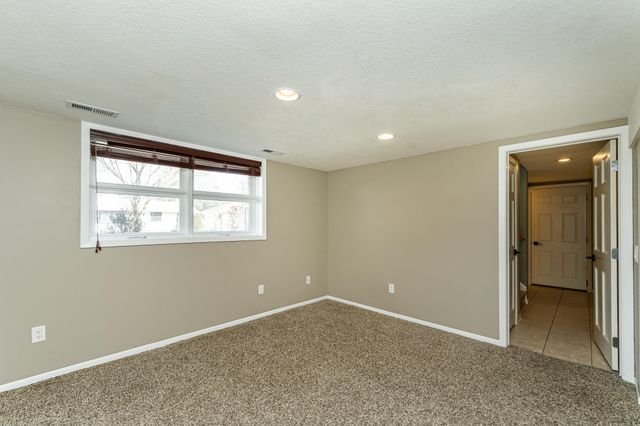 720 Zumbro Drive NW, Rochester, MN 55901