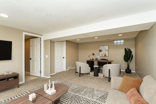 720 Zumbro Drive NW, Rochester, MN 55901