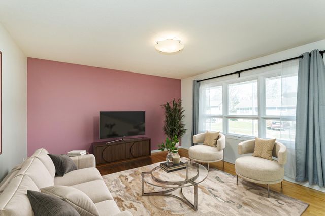 720 Zumbro Drive NW, Rochester, MN 55901