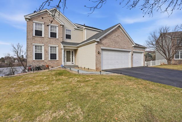 953 Lake Ridge Bay, Woodbury, MN 55129