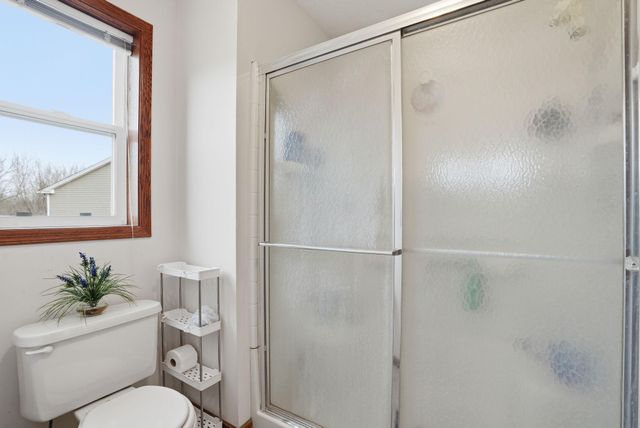 953 Lake Ridge Bay, Woodbury, MN 55129