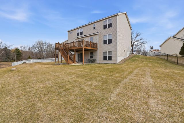 953 Lake Ridge Bay, Woodbury, MN 55129