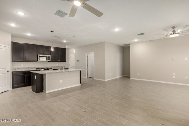 3018 W STRAIGHT ARROW Lane, Phoenix, AZ 85083