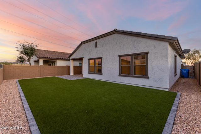 3018 W STRAIGHT ARROW Lane, Phoenix, AZ 85083