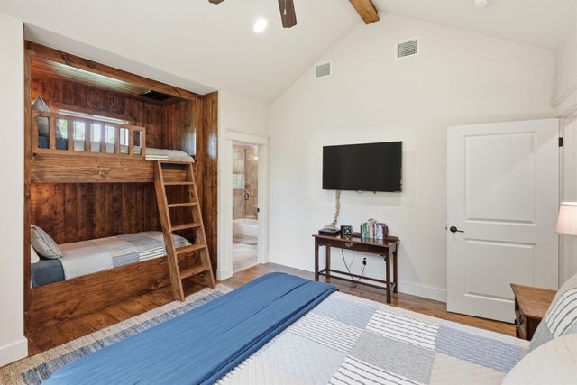 2304 Winchester Court, Tolar, TX 76476