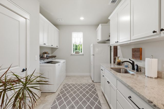 2304 Winchester Court, Tolar, TX 76476