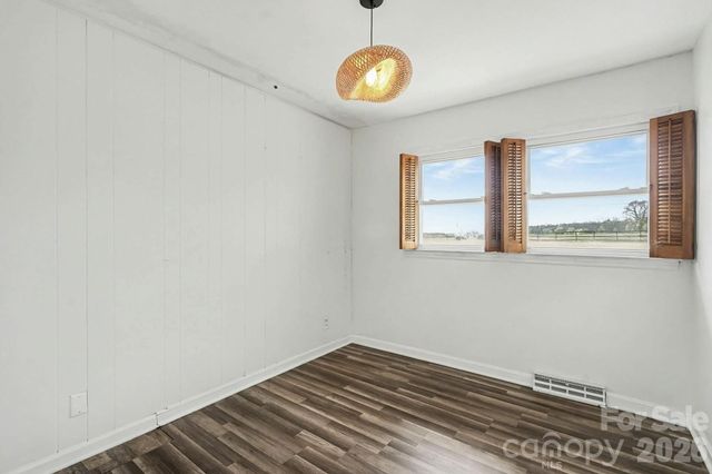 2178 Tryon Courthouse Road, Bessemer City, NC 28016