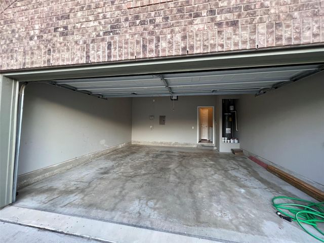 16017 Hawthorne Heights TRL, Austin, TX 78728
