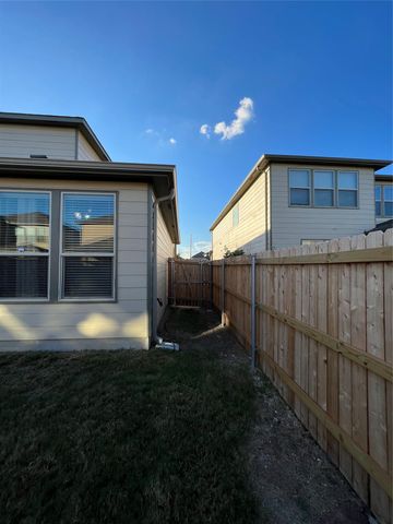 16017 Hawthorne Heights TRL, Austin, TX 78728