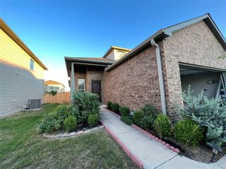 16017 Hawthorne Heights TRL, Austin, TX 78728