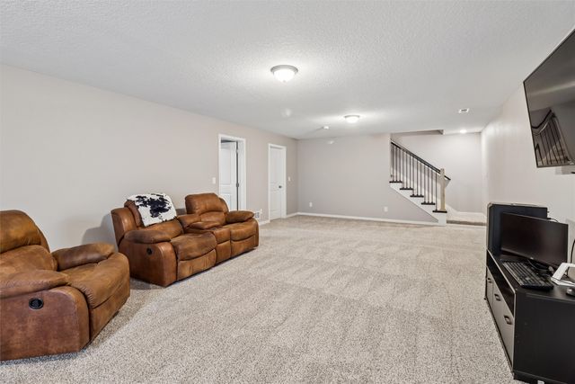417 Coyote Street, Mitchellville, IA 50169