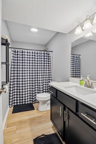 417 Coyote Street, Mitchellville, IA 50169