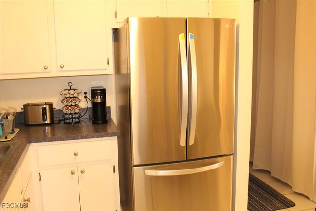 1811 SE 15th PL 1, Cape Coral, FL 33990