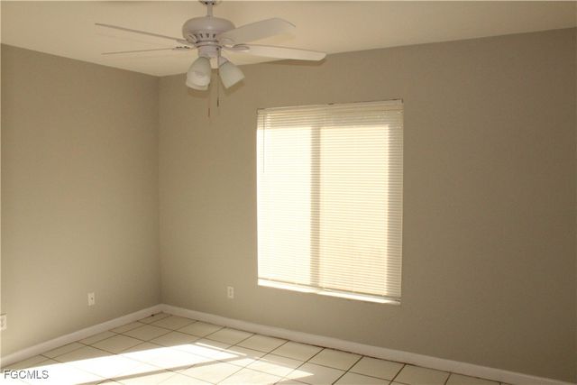 1811 SE 15th PL 1, Cape Coral, FL 33990