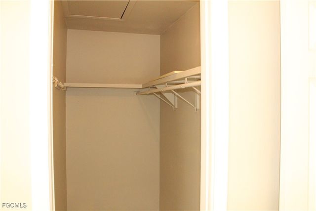 1811 SE 15th PL 1, Cape Coral, FL 33990