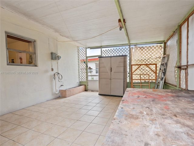 6111 SW 20th Ct, Miramar, FL 33023