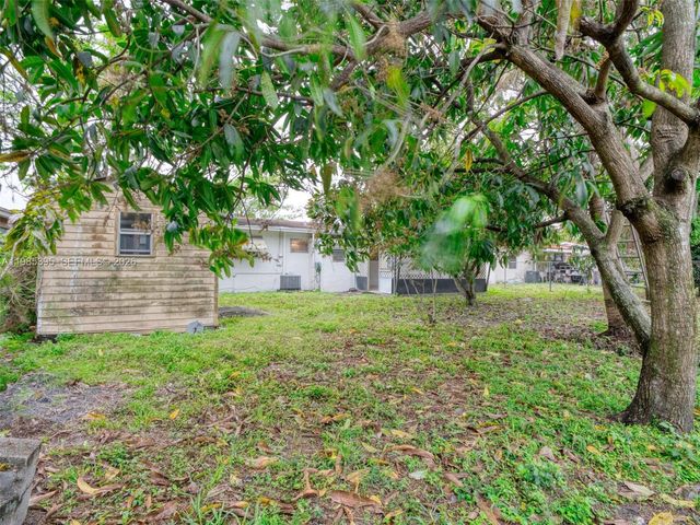 6111 SW 20th Ct, Miramar, FL 33023