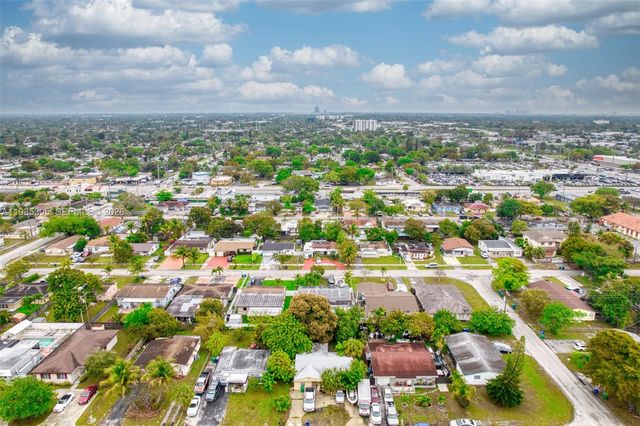 6111 SW 20th Ct, Miramar, FL 33023