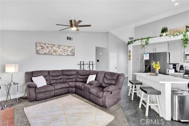 12889 Gifford, Victorville, CA 92392