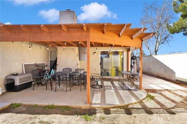 12889 Gifford, Victorville, CA 92392