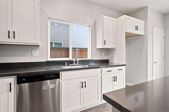 6735 Oakum Way, Stockton, CA 95219