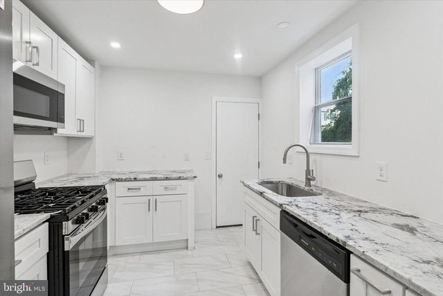 1541 N 9TH ST, Philadelphia, PA 19122