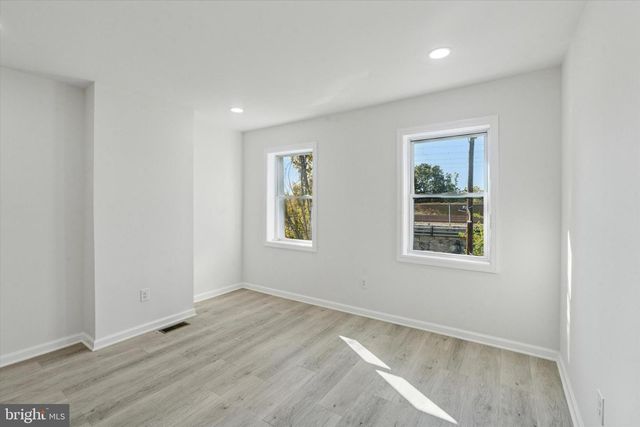 1541 N 9TH ST, Philadelphia, PA 19122