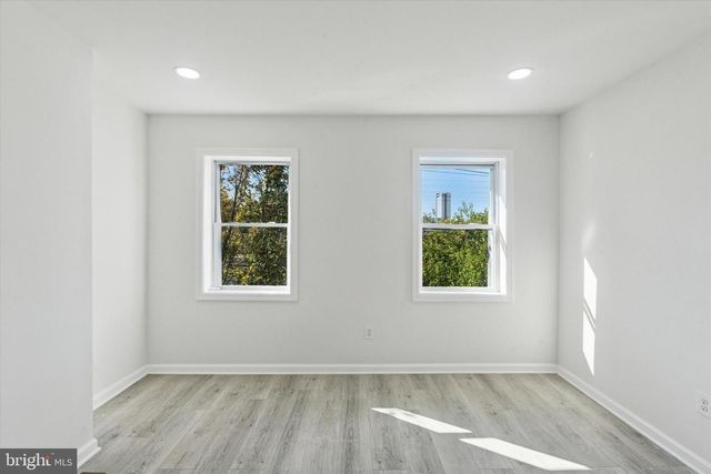 1541 N 9TH ST, Philadelphia, PA 19122