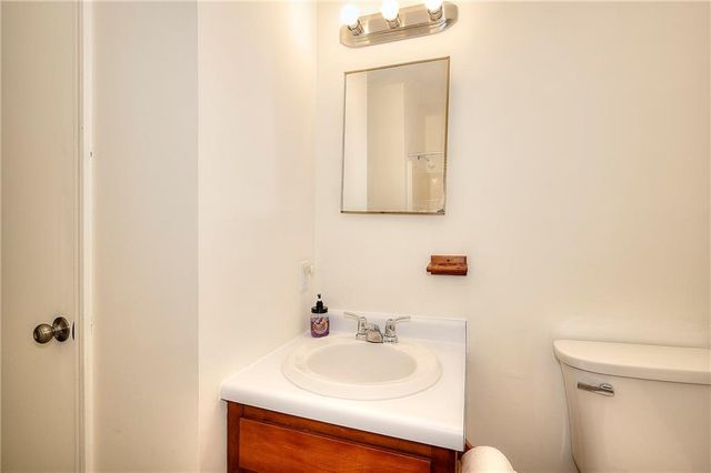 284 E 5th Avenue, Winder, GA 30680