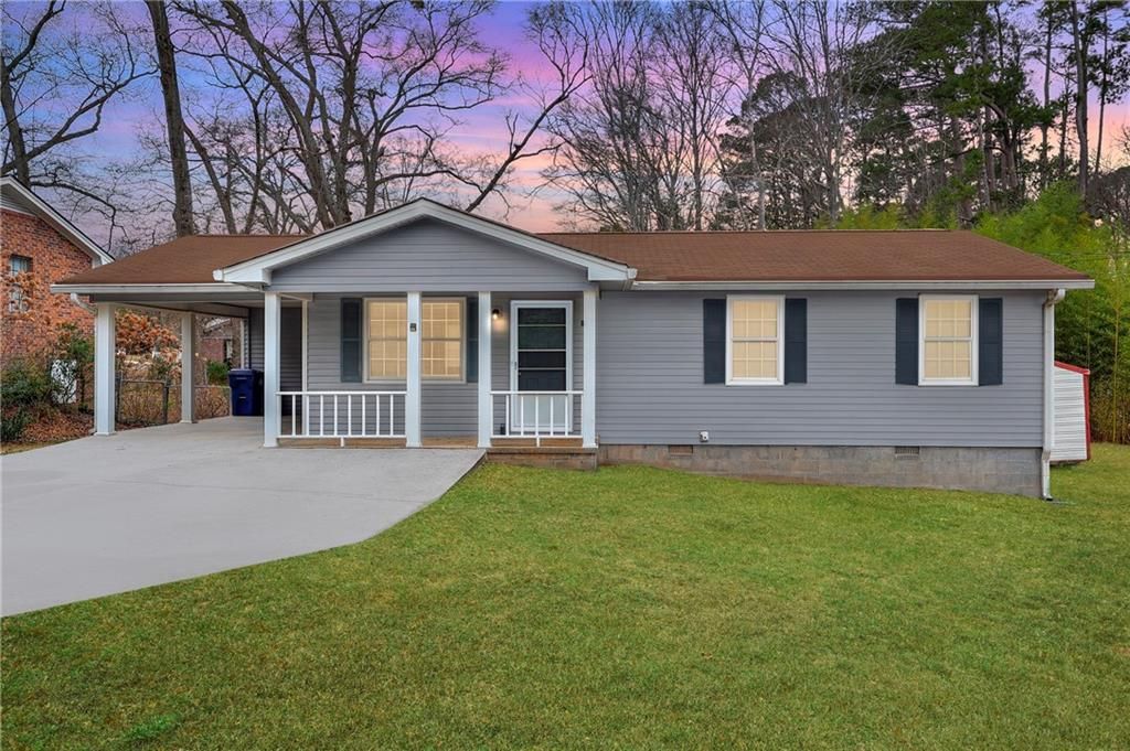 284 E 5th Avenue, Winder, GA 30680