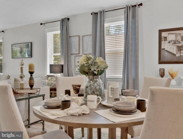 12329 GEMSTONE DR, Hagerstown, MD 21740