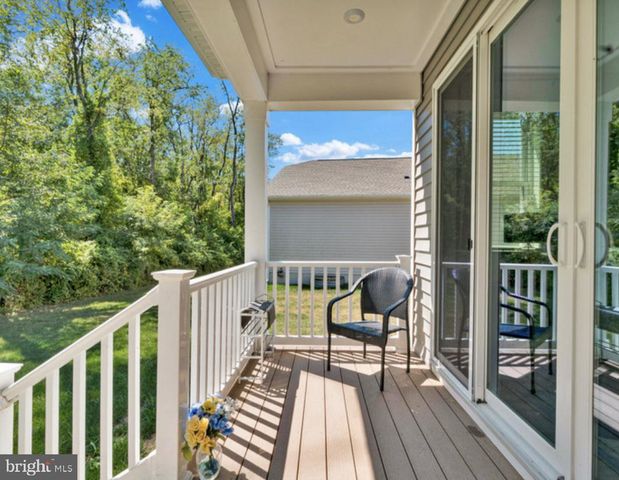 12329 GEMSTONE DR, Hagerstown, MD 21740