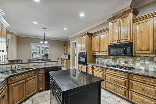6224 HUNTERS Grove, Montgomery, AL 36117