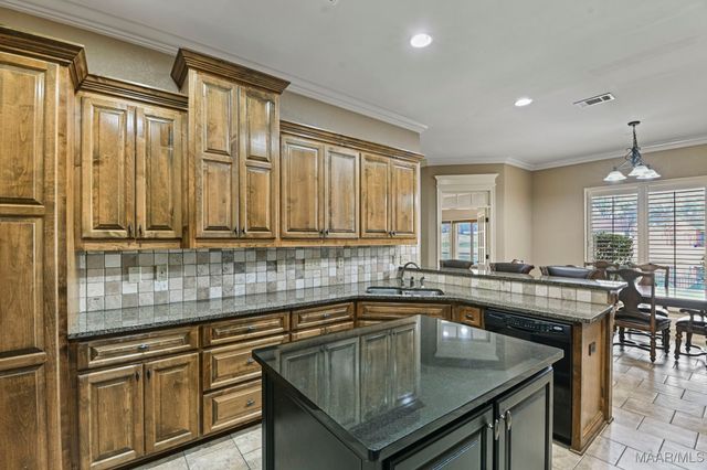 6224 HUNTERS Grove, Montgomery, AL 36117