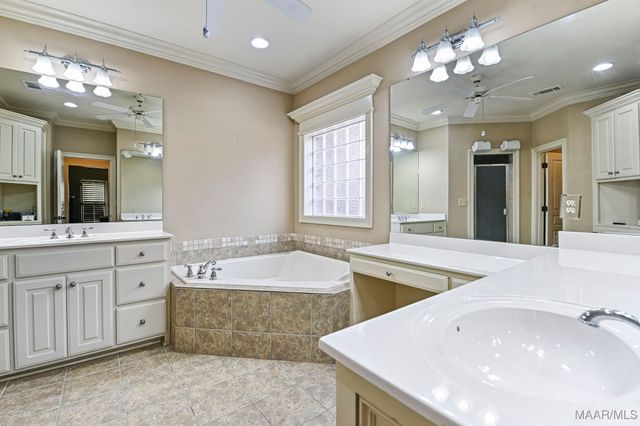 6224 HUNTERS Grove, Montgomery, AL 36117