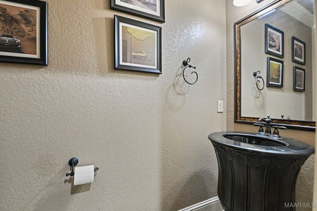 6224 HUNTERS Grove, Montgomery, AL 36117