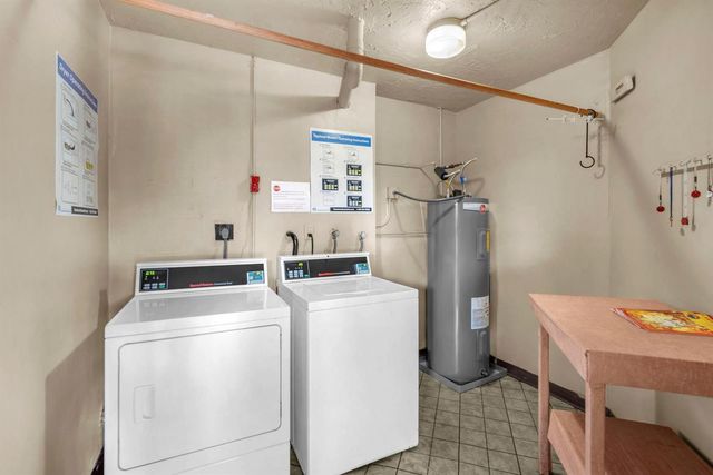 9301 Sunrise Lakes Boulevard 207, Sunrise, FL 33322