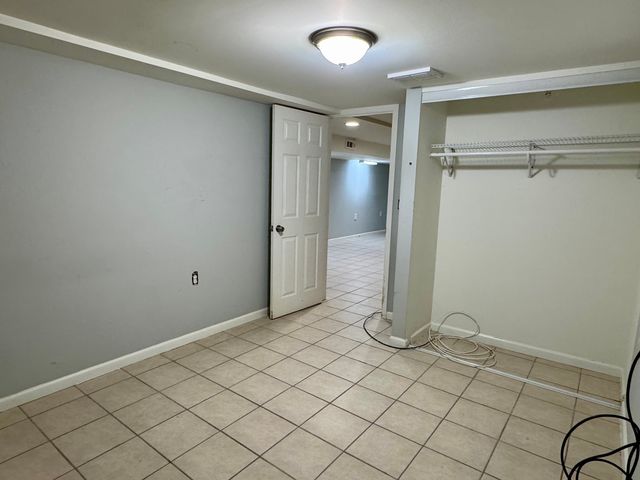 3107 W Howard Street, Chicago, IL 60645