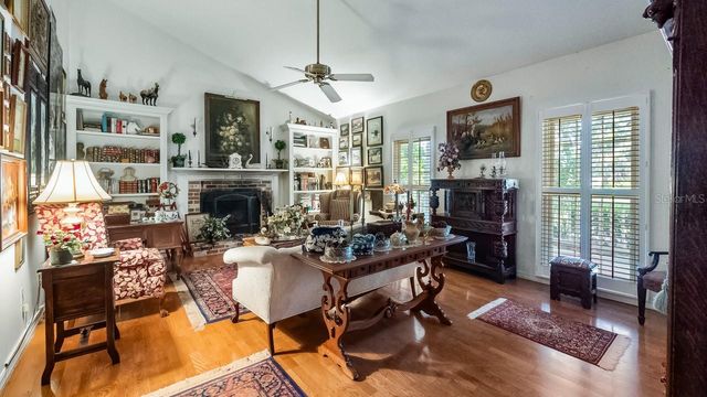 403 MISSION LANE, Howey In The Hills, FL 34737