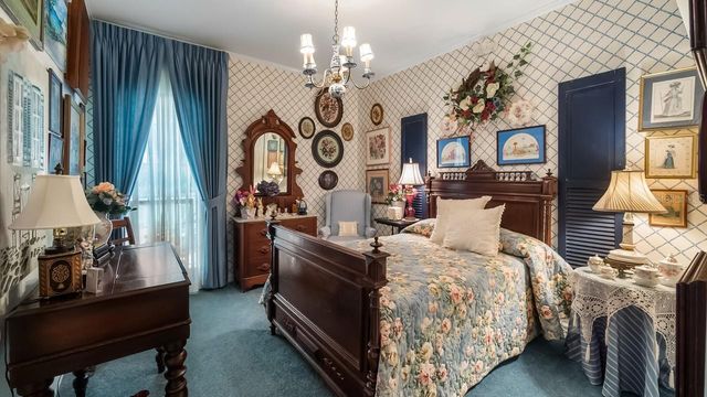 403 MISSION LANE, Howey In The Hills, FL 34737