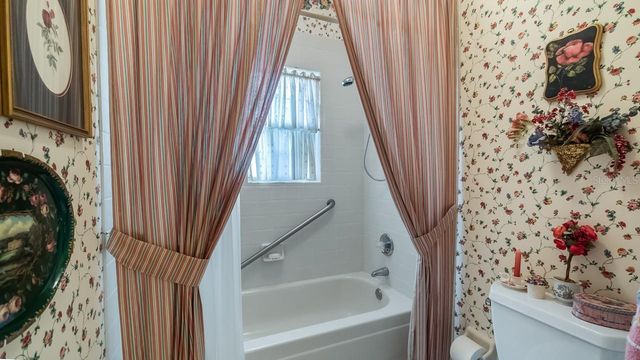 403 MISSION LANE, Howey In The Hills, FL 34737